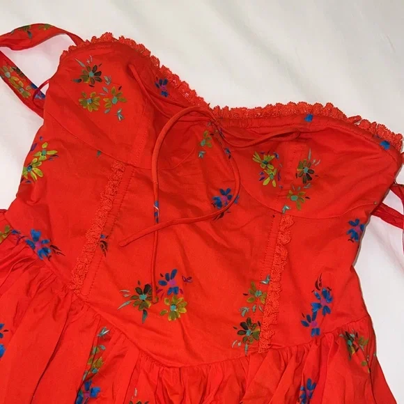 Nasty Gal Ditsy Red Floral Milkmaid Dress - Picture 6 of 15